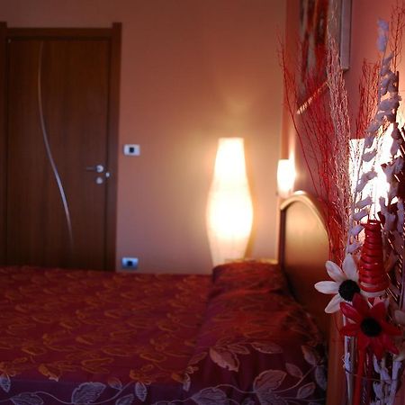 ホテル Un Letto A Casteddu カリアリ エクステリア 写真